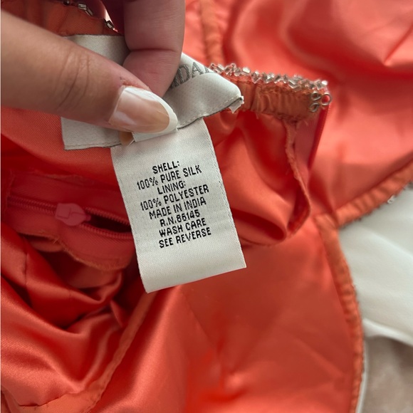 🌸David’s Bridal Gown - Picture 7 of 11